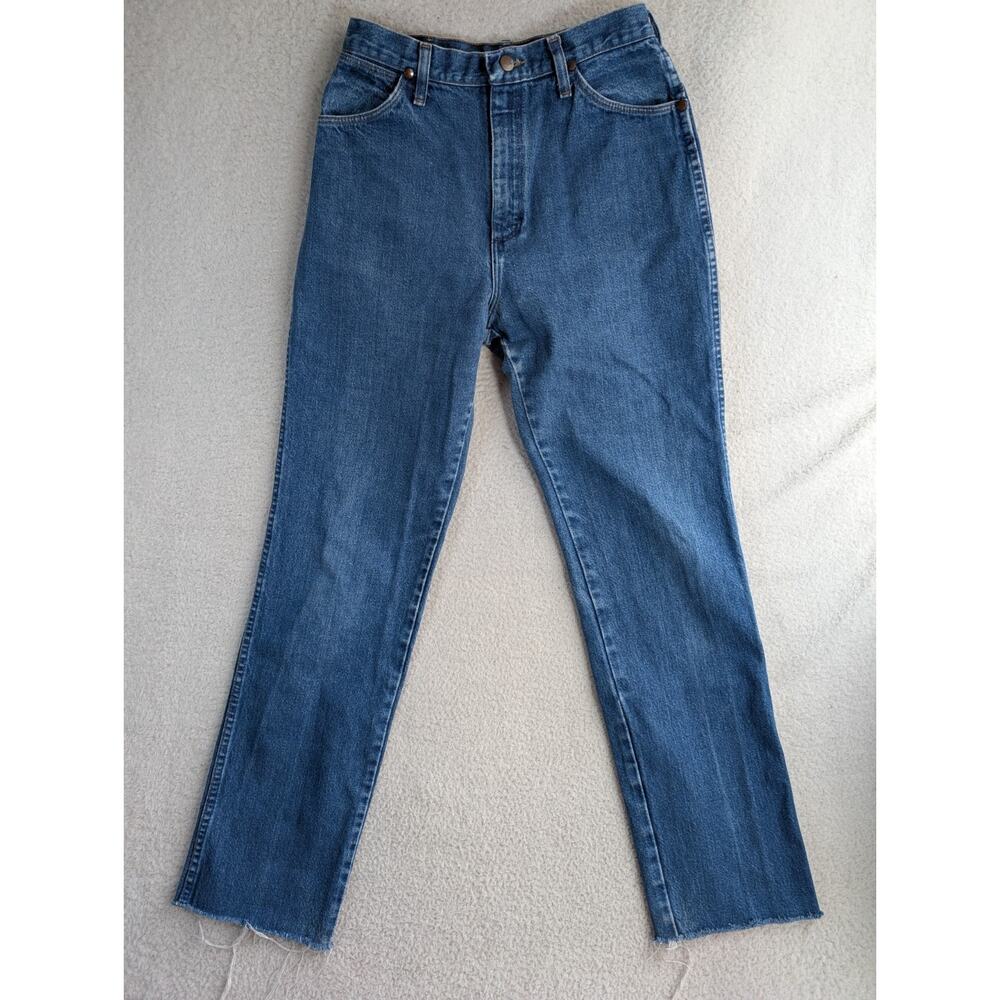 Wrangler Women's Straight Leg Jeans in Medium Blue